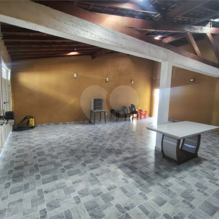 Casa ampla com edícula 3 Quartos