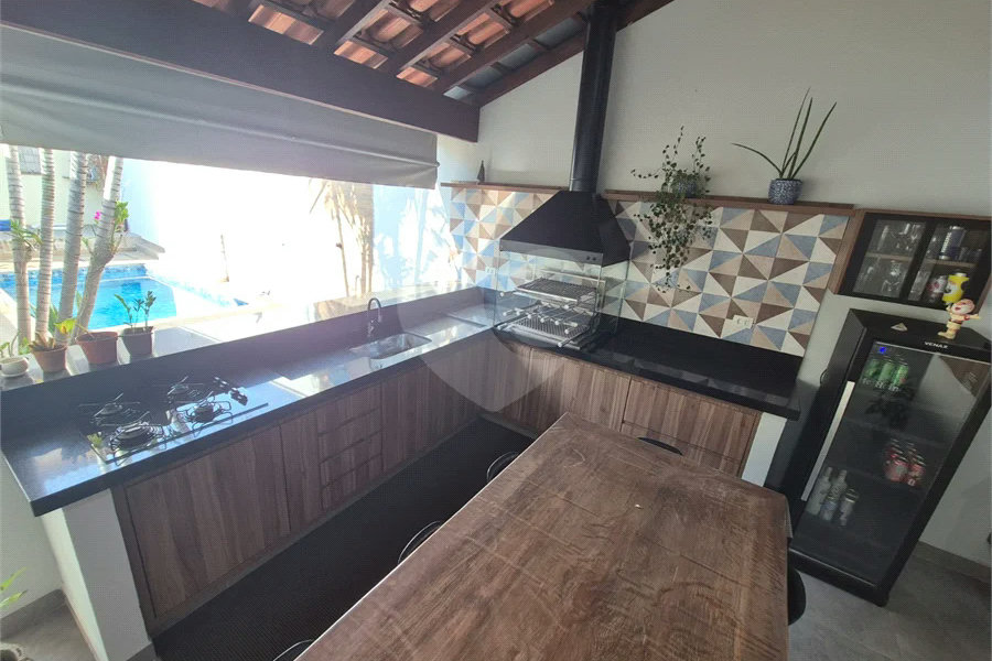 Sobrado à venda com 3 quartos em Vila Industrial, Piracicaba, SP