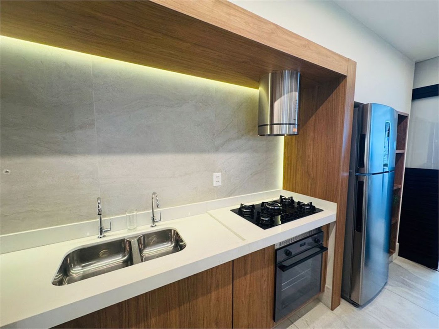 Apartamento Residencial à venda, Pompéia, Santos - AP0359.