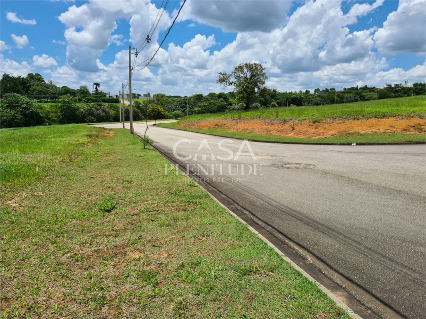 Terreno em condomínio à venda em Jardim Paulistano, Salto de Pirapora, SP