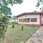 Casa à venda com 3 quartos, sendo 2 suítes, em Alto da Boa Vista, São Paulo, SP