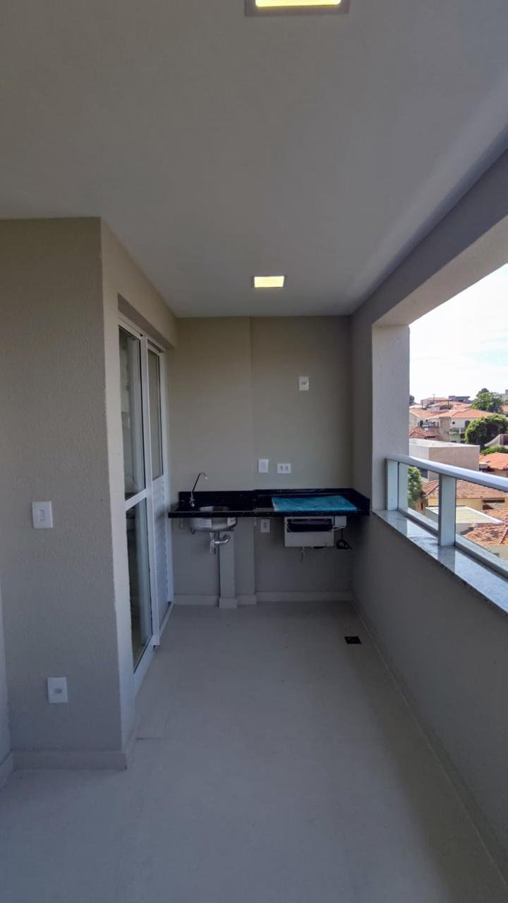 Apartamento à venda com 3 quartos, sendo 1 suíte, em Vila Yolanda, Presidente Prudente, SP