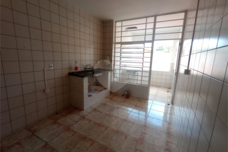 Casa à venda com 5 quartos em Vila Barth, Itapetininga, SP