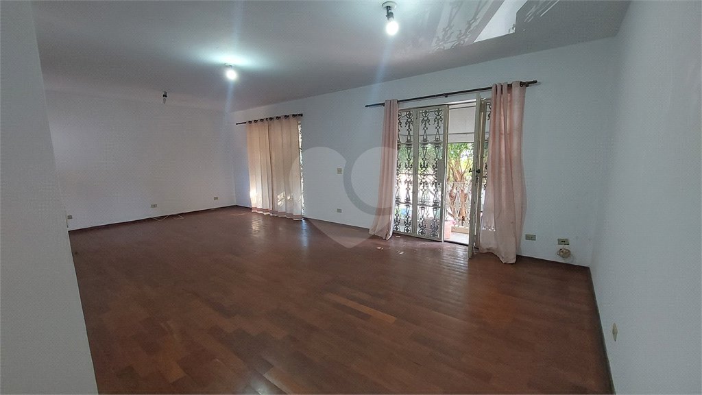 Casa à venda com 3 quartos, sendo 1 suíte, em Jardim Emília, Sorocaba, SP