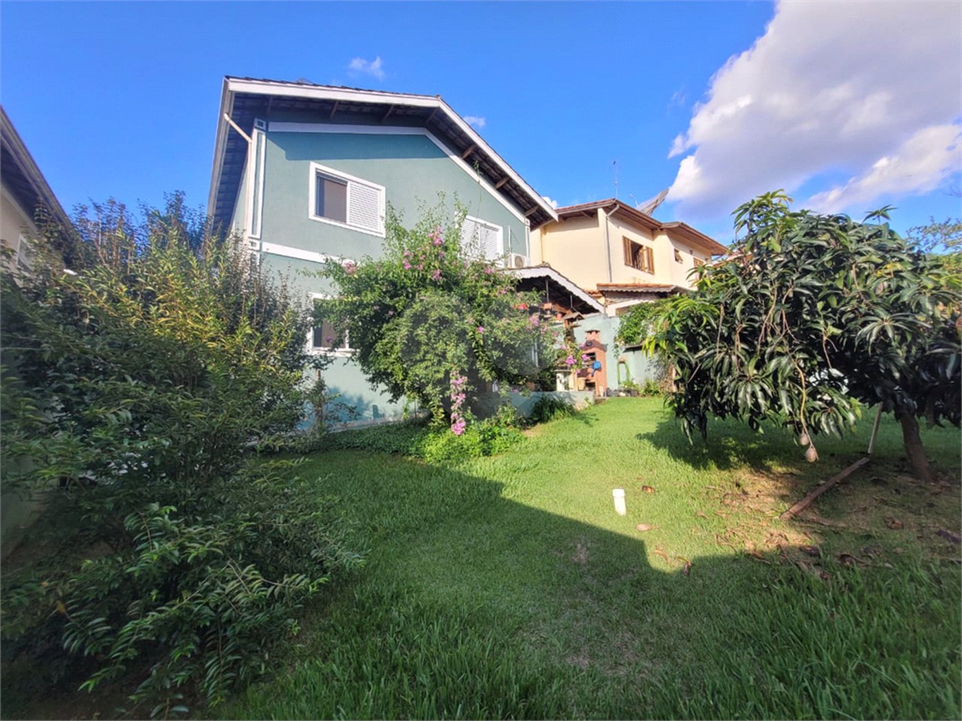Casa à venda com 3 quartos, sendo 1 suíte, em Itapetinga, Atibaia, SP
