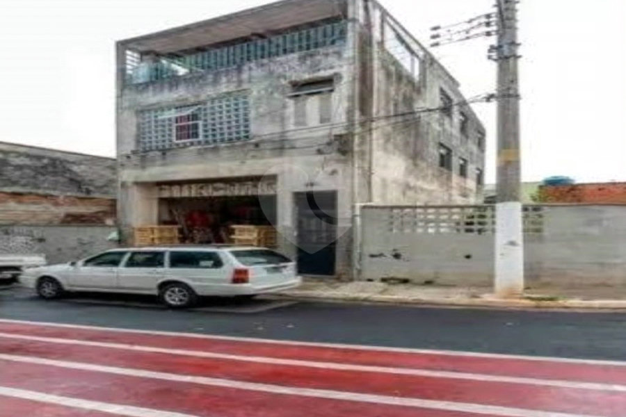 Casa à venda com 3 quartos, sendo 1 suíte, em Itaquera, São Paulo, SP