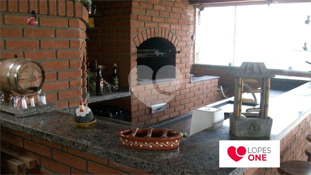 Sobrado à venda com 5 quartos, sendo 1 suíte, em Parada Inglesa, São Paulo, SP