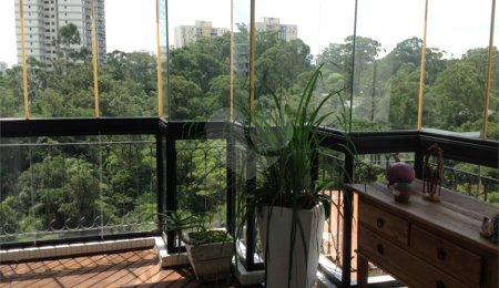 Apartamento à venda com 4 suítes em Jardim Marajoara, São Paulo, SP