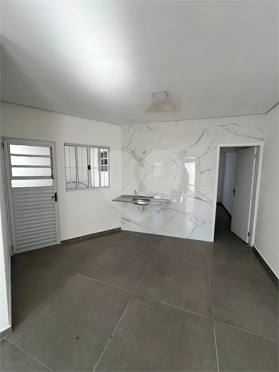 Casa à venda com 2 quartos em Jardim Bela Vista, Mogi das Cruzes, SP