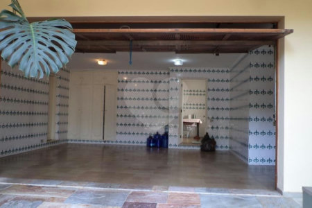 Sobrado à venda ou para alugar com 8 quartos, sendo 4 suítes, em Jardim Marajoara, São Paulo, SP