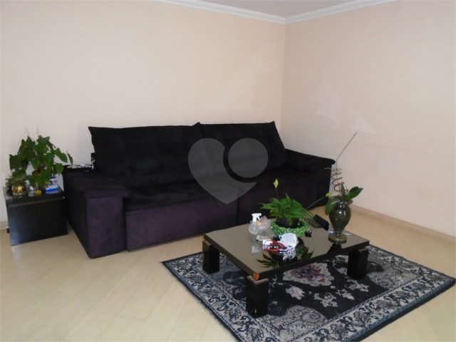 Apartamento à venda com 3 quartos, sendo 1 suíte,  em Brooklin, São Paulo, SP