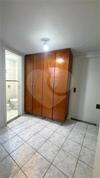 Sobrado à venda com 3 quartos, sendo 2 suítes, em Santana, São Paulo, SP