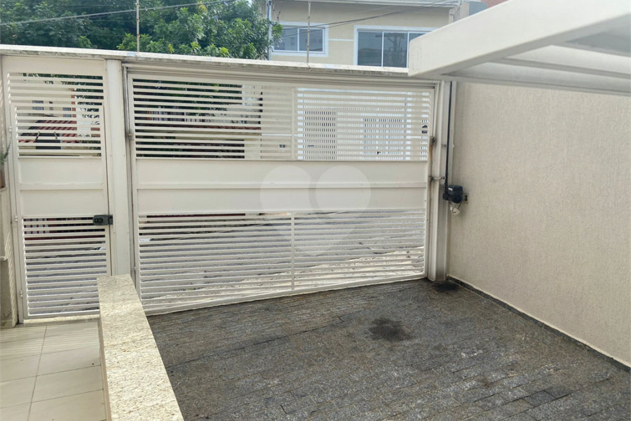 Sobrado à venda com 3 quartos, sendo 1 suíte, em Horto Florestal, São Paulo, SP