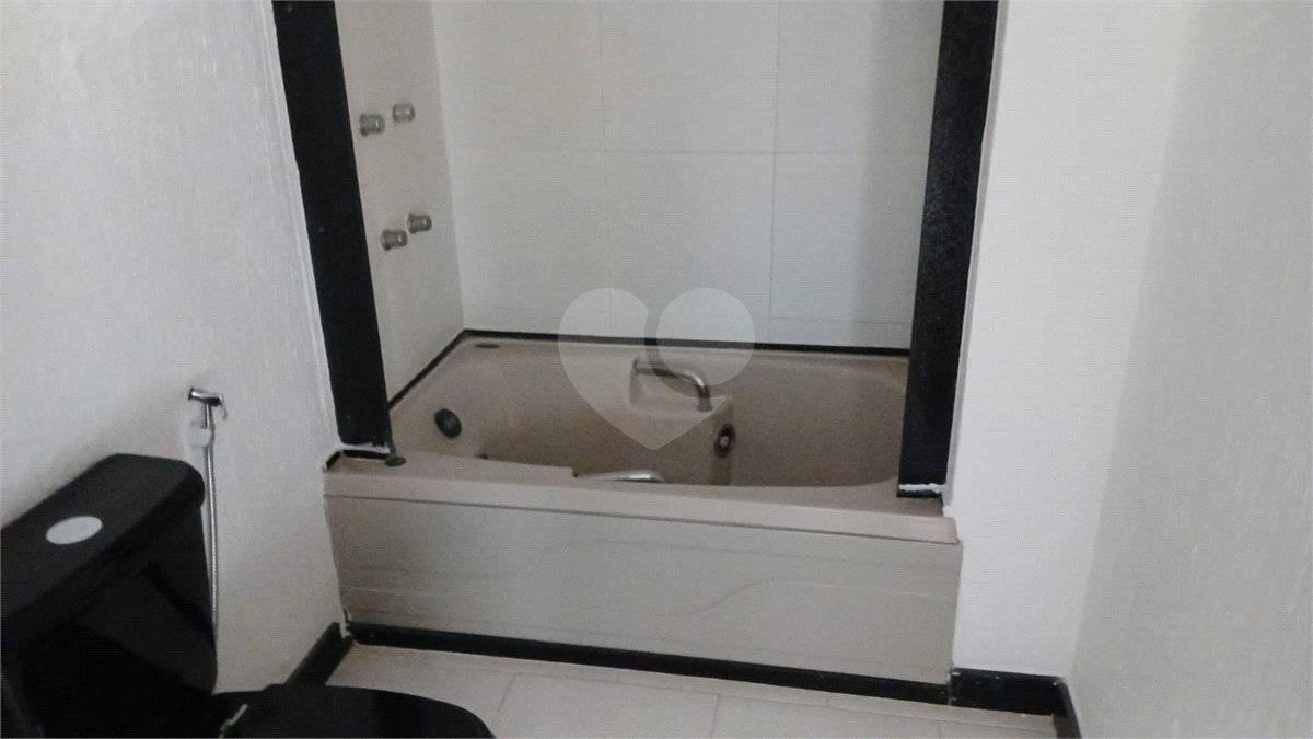 Cobertura à venda com 3 quartos, sendo 1 suíte, em Tijuca, Rio de Janeiro, RJ