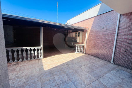 Casa para alugar com 3 quartos, sendo 1 suíte,  em Wanel Ville, Sorocaba, SP