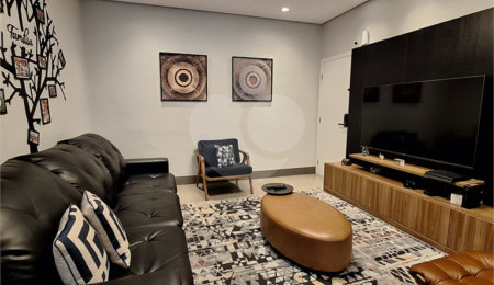 Apartamento à venda com 3 quartos, sendo 1 suíte, em Vila Paulicéia, São Paulo, SP