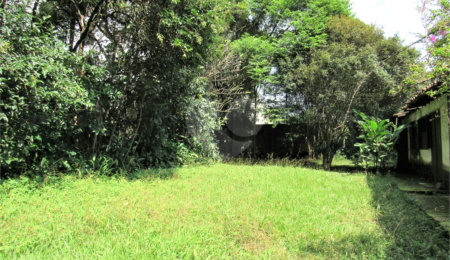 Terreno à venda com 1 quarto, sendo 3 suítes,  em Granja Julieta, São Paulo, SP