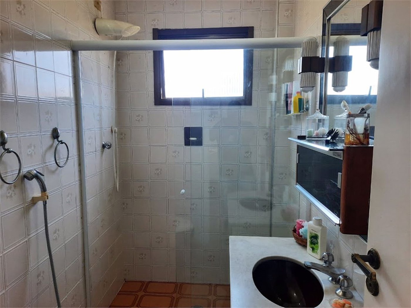 Apartamento com 2 dormitórios à venda, 70 m² por R$ 290.000,00 - Jardim São Miguel - Guarujá/SP