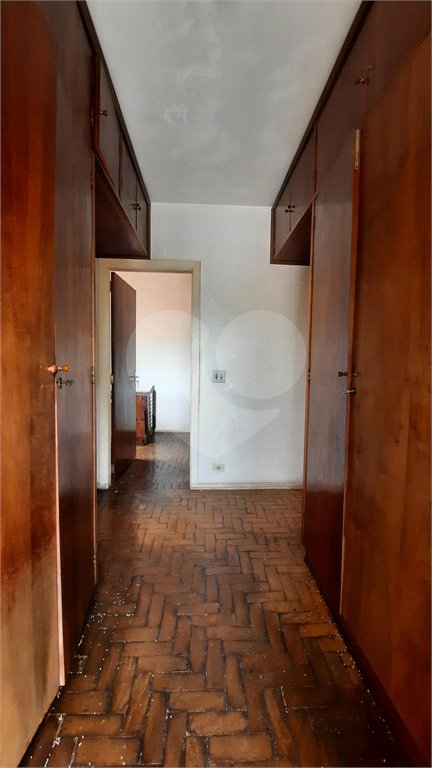 Sobrado à venda com 4 quartos, sendo 1 suíte,  em City Campo Grande, São Paulo, SP