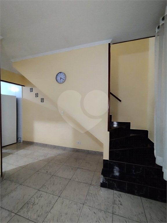 Casa à venda com 2 quartos no condomínio Casa Geminada, São Paulo - SP