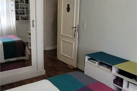 Sobrado à venda com 4 quartos, sendo 3 suítes, em Brooklin Paulista, São Paulo, SP
