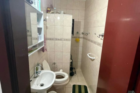 Casa Térrea à venda com 9 quartos, sendo 2 suítes, no condomínio Seranila, Monte Mor - SP