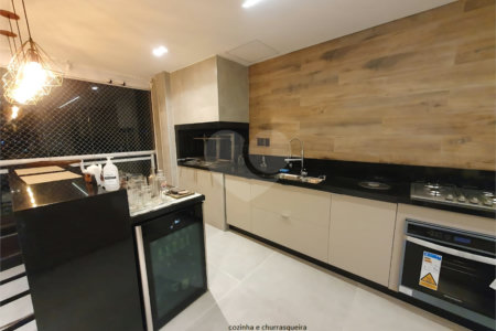 Cobertura à venda com 3 suítes em Cidade São Francisco, São Paulo, SP