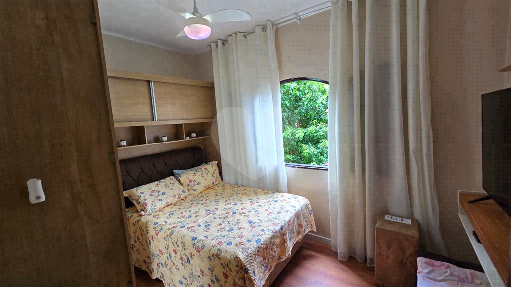 SOBRADO A VENDA FEITO PARA RENDA, FAMÍLIA GRANDE OU 2 CASAS | PRÓXIMO À ESTAÇÃO PIRITUBA!