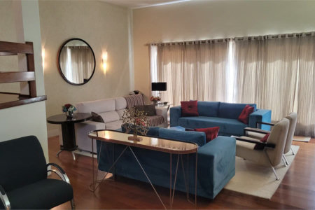Sobrado à venda com 4 quartos, sendo 3 suítes, em Brooklin Paulista, São Paulo, SP