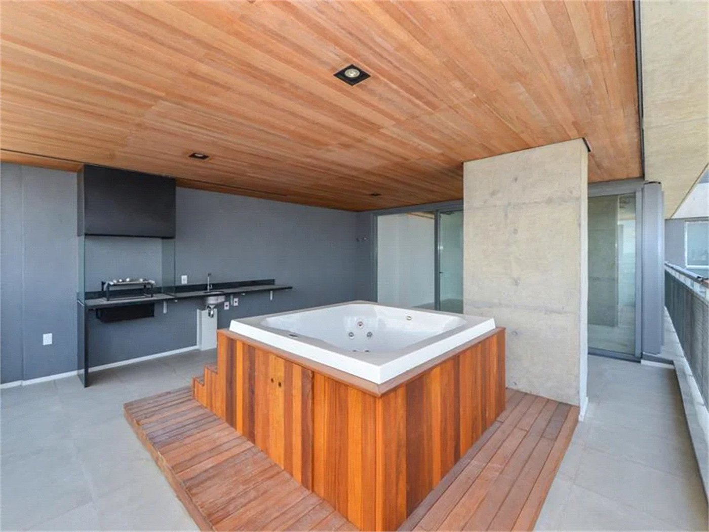 Apartamento à venda com 1 quarto em Jardim das Acácias, São Paulo, SP