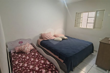 Casa à venda com 3 quartos, sendo 1 suíte, em Independência, Ribeirão Preto, SP
