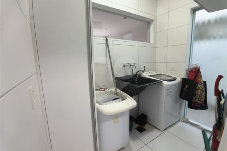 Casa à venda com 3 quartos, sendo 1 suíte,  no condomínio Ibiti Royal Park, Sorocaba - SP