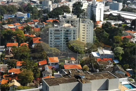 Apartamento à venda com 3 suítes em Santo Amaro, São Paulo, SP