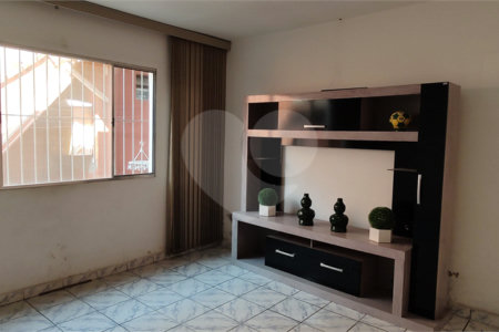Casa Térrea à venda com 4 quartos em Jardim São Vicente, São Paulo, SP