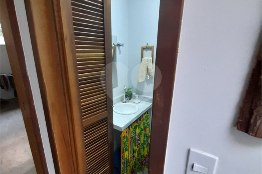 Sobrado à venda com 4 quartos, sendo 1 suíte, em Jardim São Paulo(zona Norte), São Paulo, SP