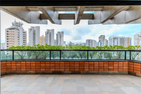 Apartamento à venda com 4 quartos, sendo 2 suítes, em Paraíso do Morumbi, São Paulo, SP