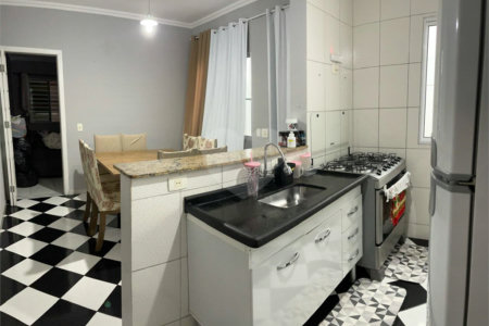 Casa à venda com 2 quartos em Vila Lavínia, Mogi das Cruzes, SP