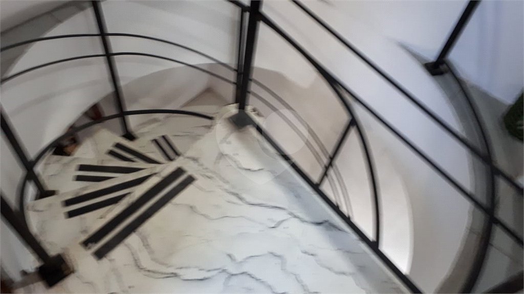 Cobertura à venda com 4 quartos, sendo 3 suítes, em Santana, São Paulo, SP