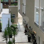 Casa à venda com 3 quartos, sendo 1 suíte, no condomínio Garden Village, São Paulo - SP