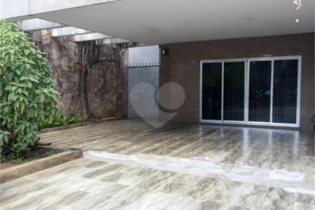 Sobrado à venda com 4 quartos, sendo 1 suíte, em Vila Jaguara, São Paulo, SP