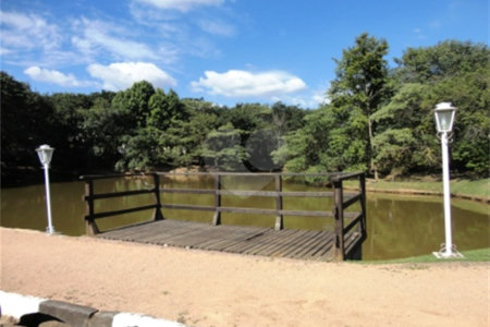 Terreno à venda no condomínio Terras de São Francisco, Vinhedo - SP