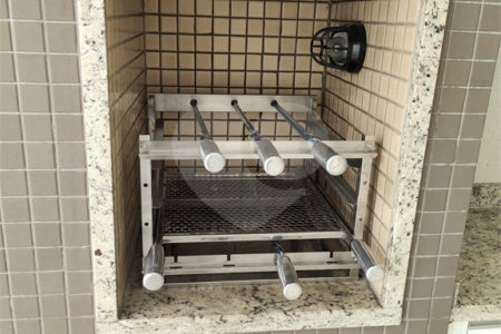 Apartamento à venda ou para alugar com 3 quartos, sendo 1 suíte,  em Parque Reboucas, São Paulo, SP