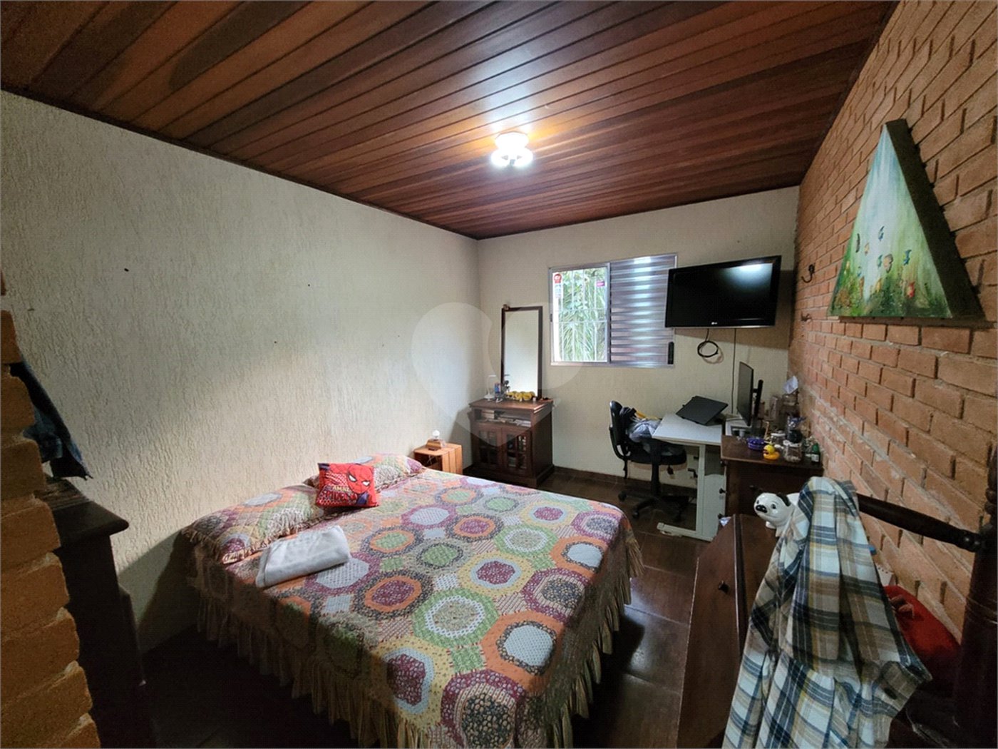 Sobrado à venda com 4 quartos, sendo 2 suítes, em Serra da Cantareira, Mairiporã, SP