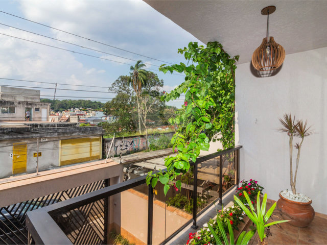 Casa à venda com 3 quartos, sendo 1 suíte,  em Horto Florestal, São Paulo, SP