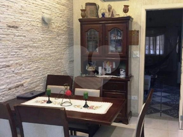Sobrado à venda com 3 quartos, sendo 1 suíte,  em Freguesia do Ó, São Paulo, SP