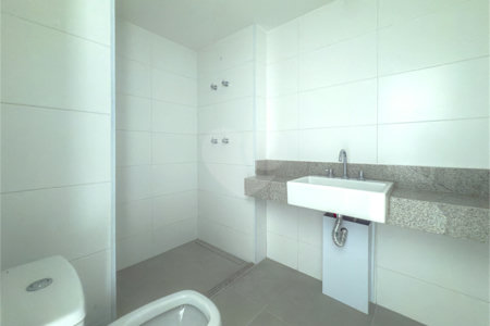 Apartamento à venda com 3 quartos, sendo 1 suíte, em Jardim Paulista, São Paulo, SP