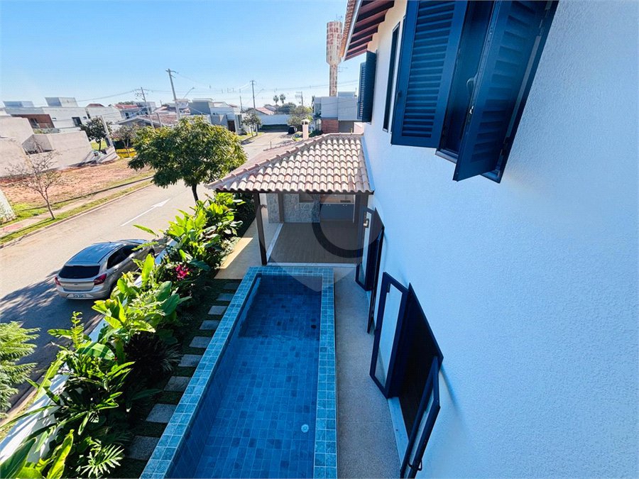 Casa à venda com 4 quartos, sendo 3 suítes, no condomínio Residencial Chácara Ondina, Sorocaba - SP