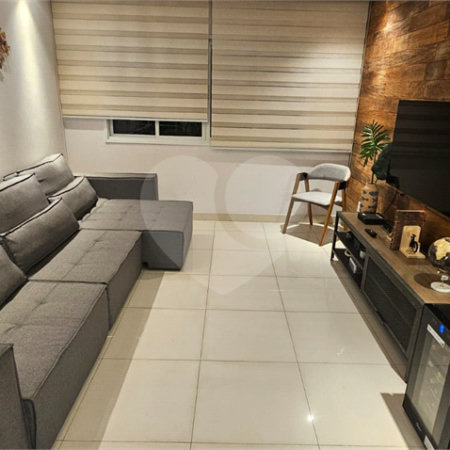 Sobrado à venda com 3 suítes em Vila Alexandria, São Paulo, SP