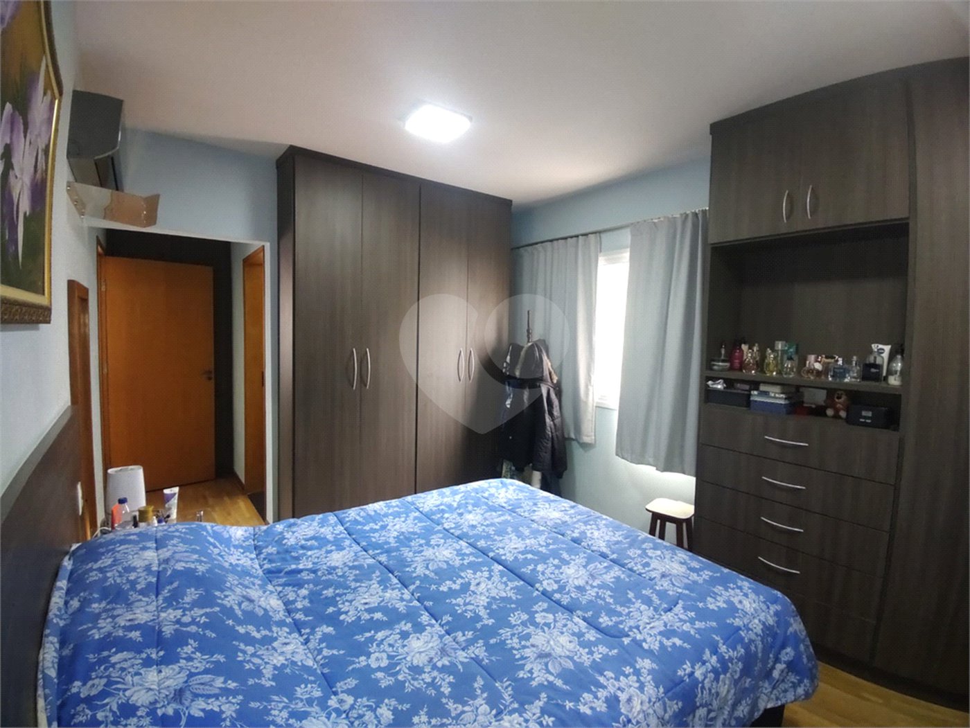 Casa à venda com 2 suítes no condomínio Morada das Hortênsias, São Paulo - SP