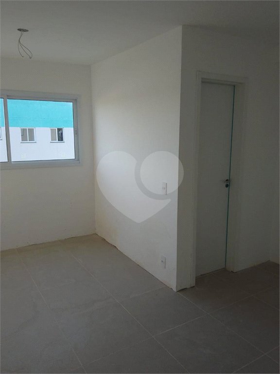 Apartamento à venda com 1 quarto em Botujuru, Mogi das Cruzes, SP